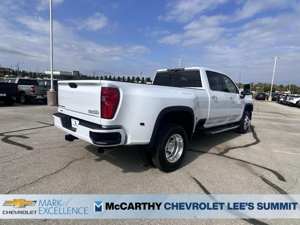 new 2026 Chevrolet Silverado 3500 car, priced at $90,074