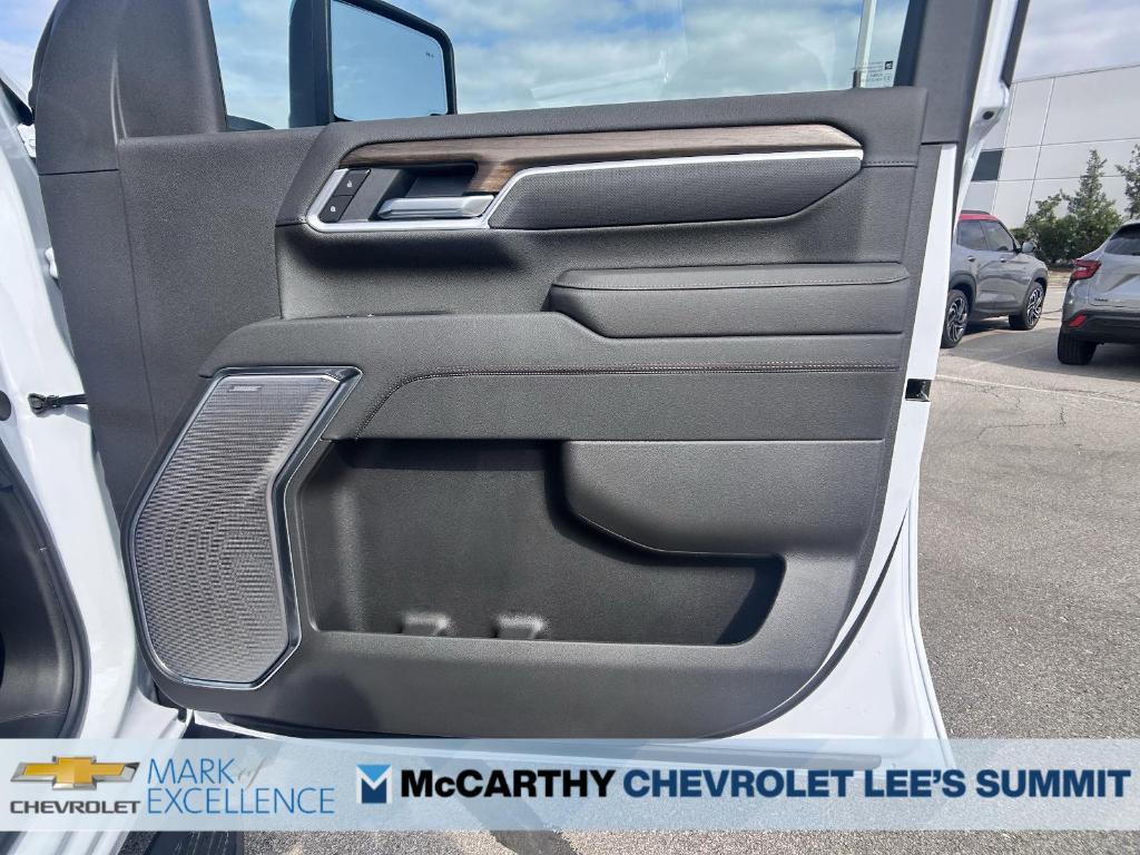 new 2026 Chevrolet Silverado 3500 car, priced at $90,074