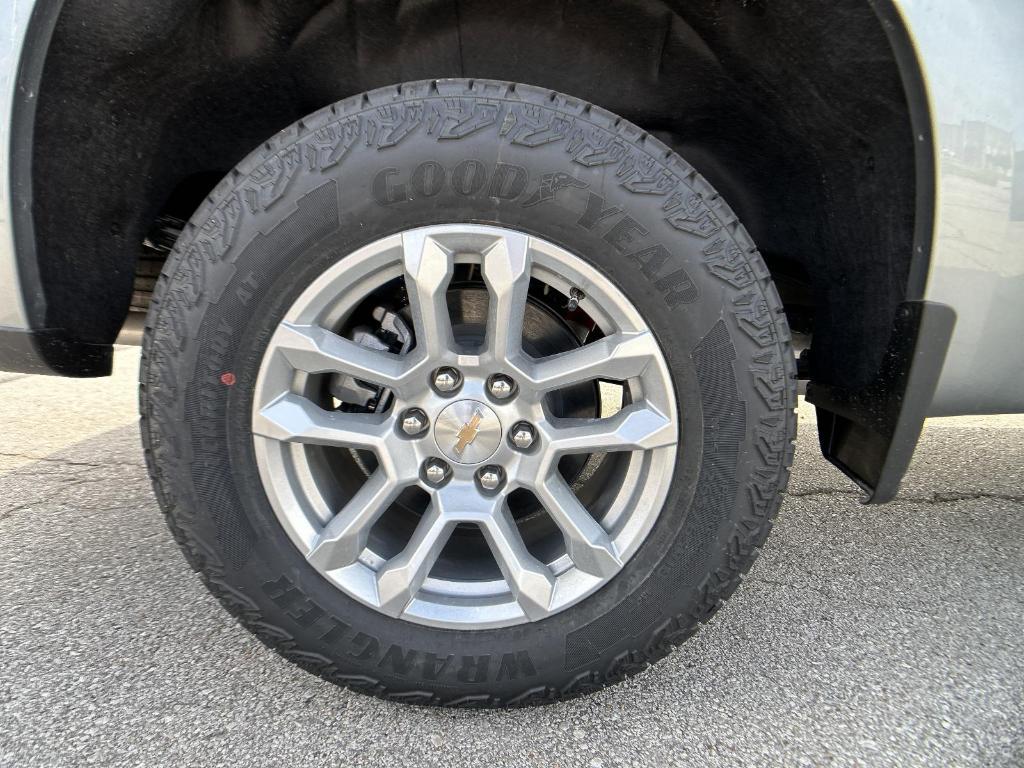 new 2025 Chevrolet Silverado 1500 car, priced at $49,120