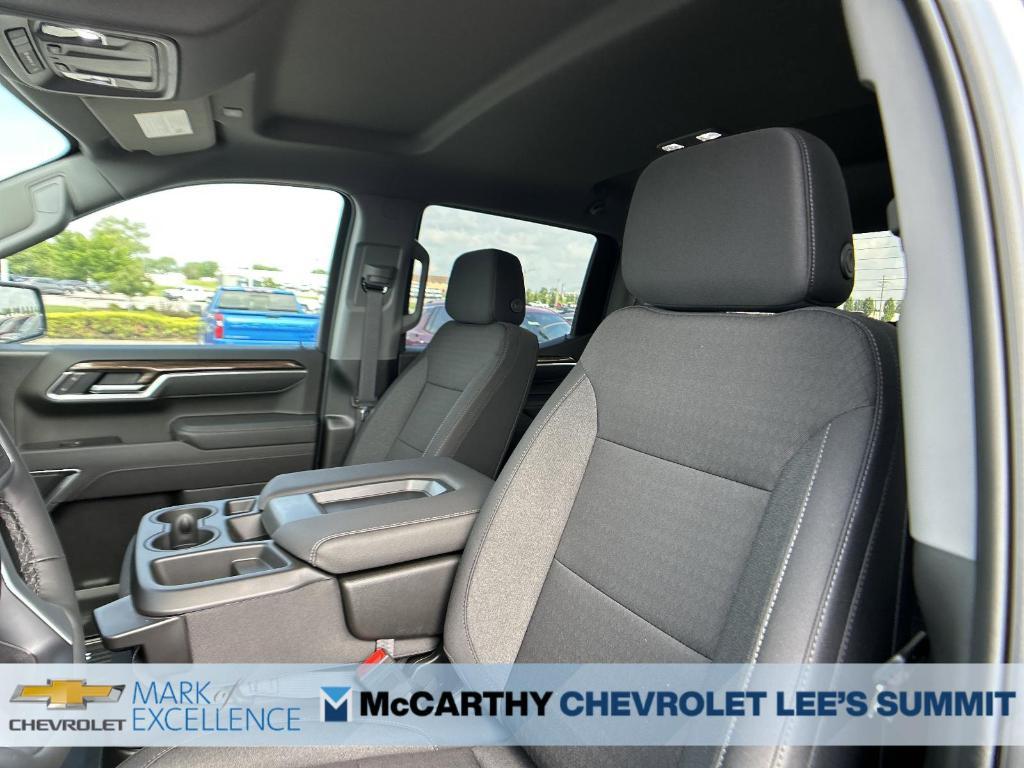 new 2025 Chevrolet Silverado 1500 car, priced at $49,620