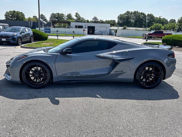 new 2025 Chevrolet Corvette car