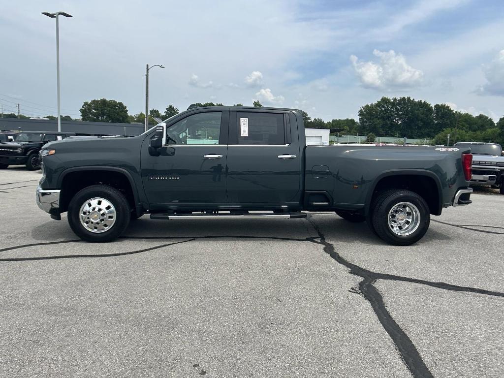 new 2025 Chevrolet Silverado 3500 car, priced at $86,410