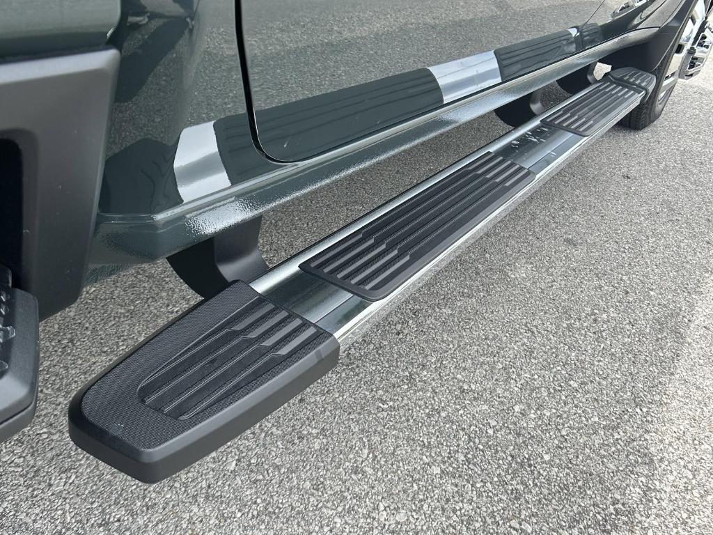 new 2025 Chevrolet Silverado 3500 car, priced at $86,410