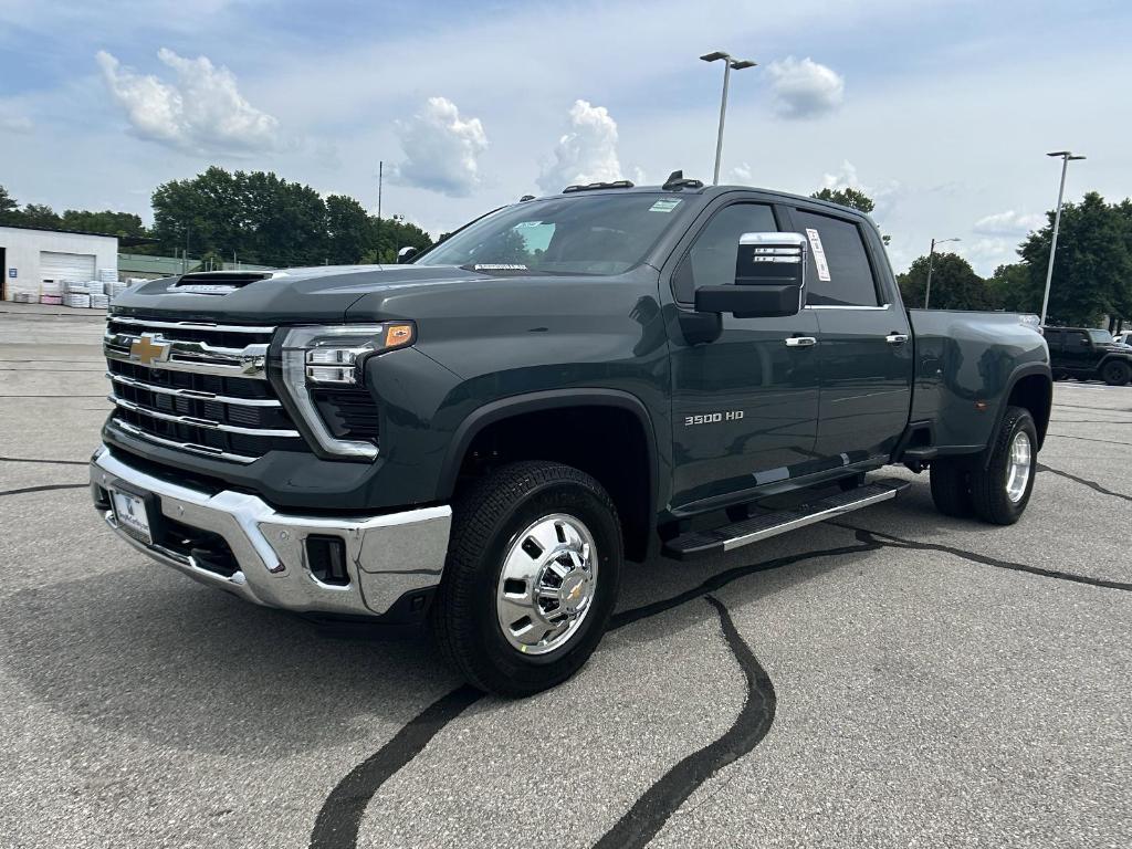 new 2025 Chevrolet Silverado 3500 car, priced at $86,410