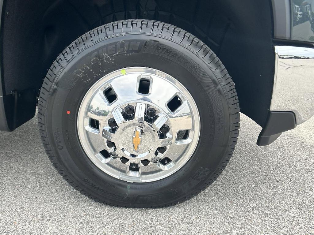 new 2025 Chevrolet Silverado 3500 car, priced at $86,410