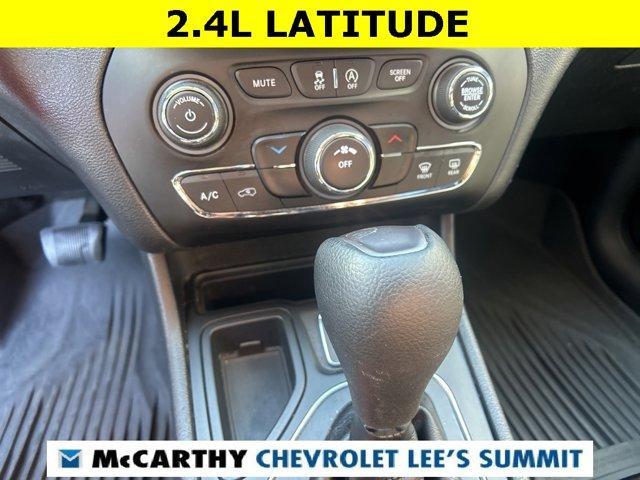 used 2019 Jeep Cherokee car, priced at $10,500