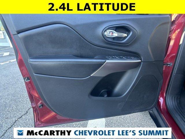 used 2019 Jeep Cherokee car, priced at $10,500