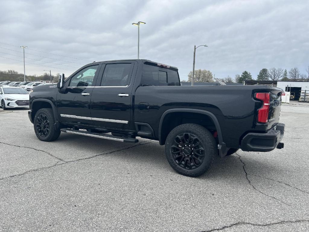 new 2025 Chevrolet Silverado 2500 car, priced at $90,635
