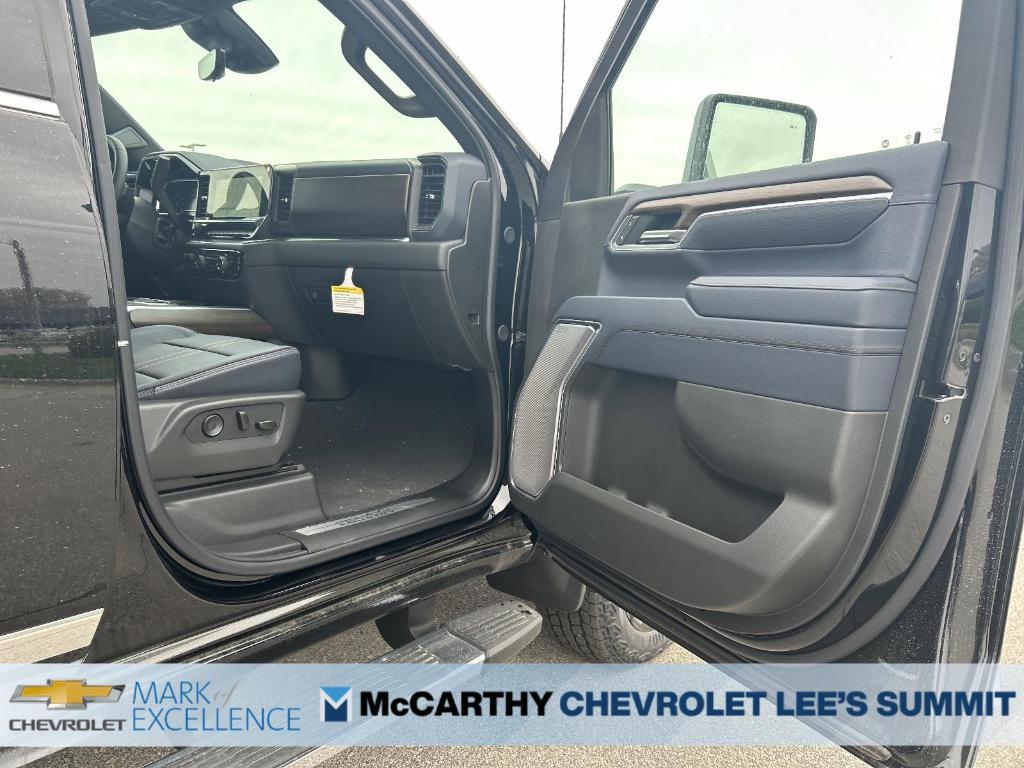 new 2025 Chevrolet Silverado 2500 car, priced at $87,385