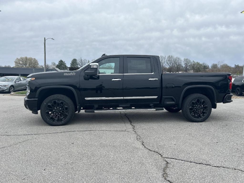 new 2025 Chevrolet Silverado 2500 car, priced at $90,635
