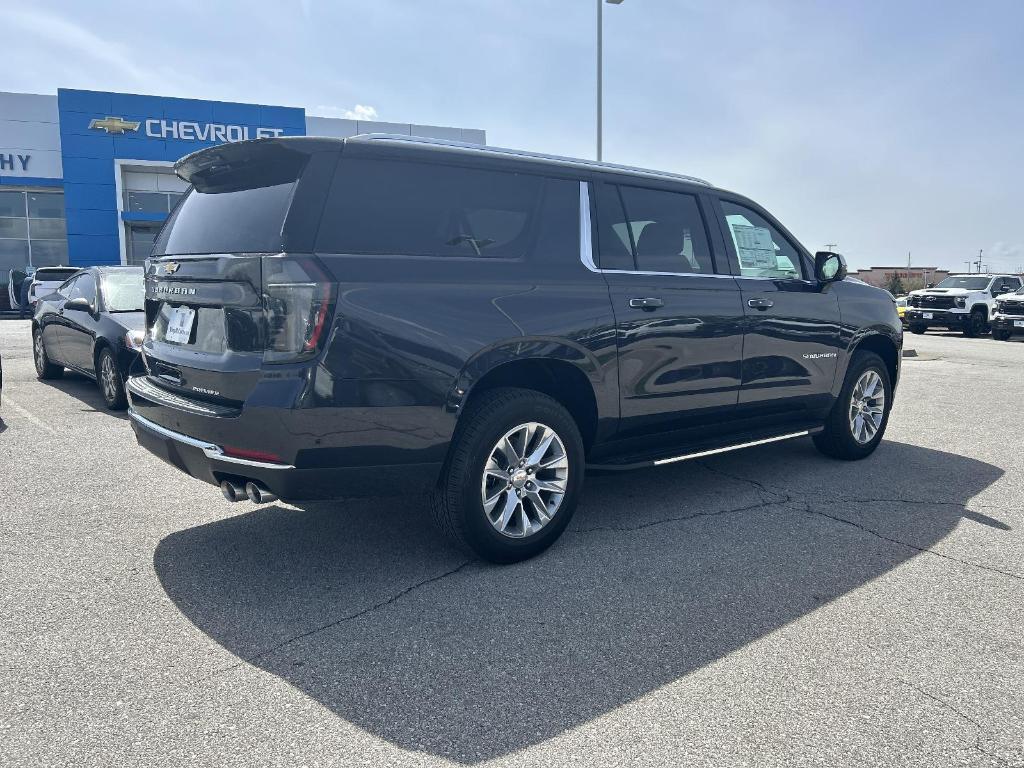 new 2025 Chevrolet Suburban car, priced at $78,595