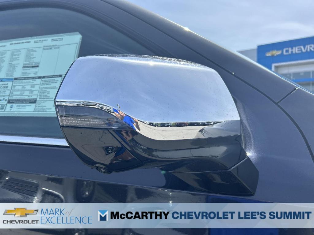 new 2025 Chevrolet Suburban car, priced at $80,590