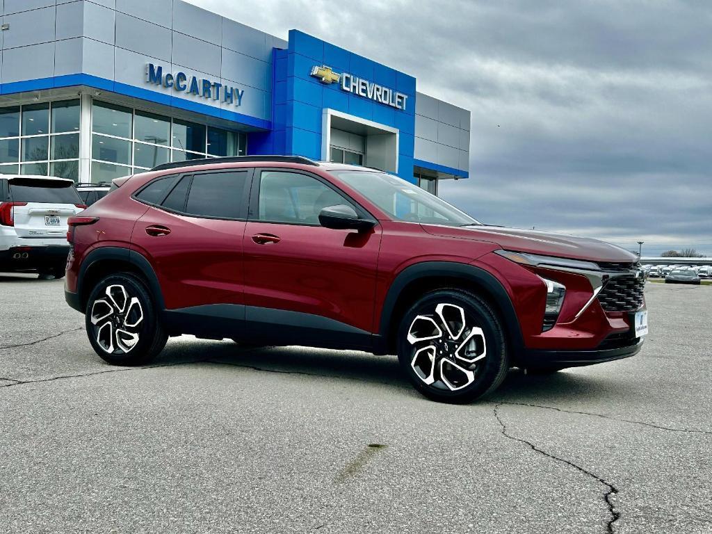 new 2025 Chevrolet Trax car, priced at $27,535