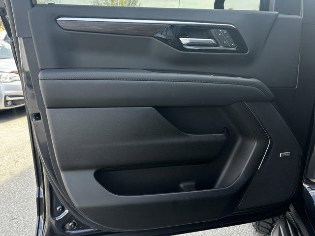new 2025 Chevrolet Tahoe car, priced at $85,735