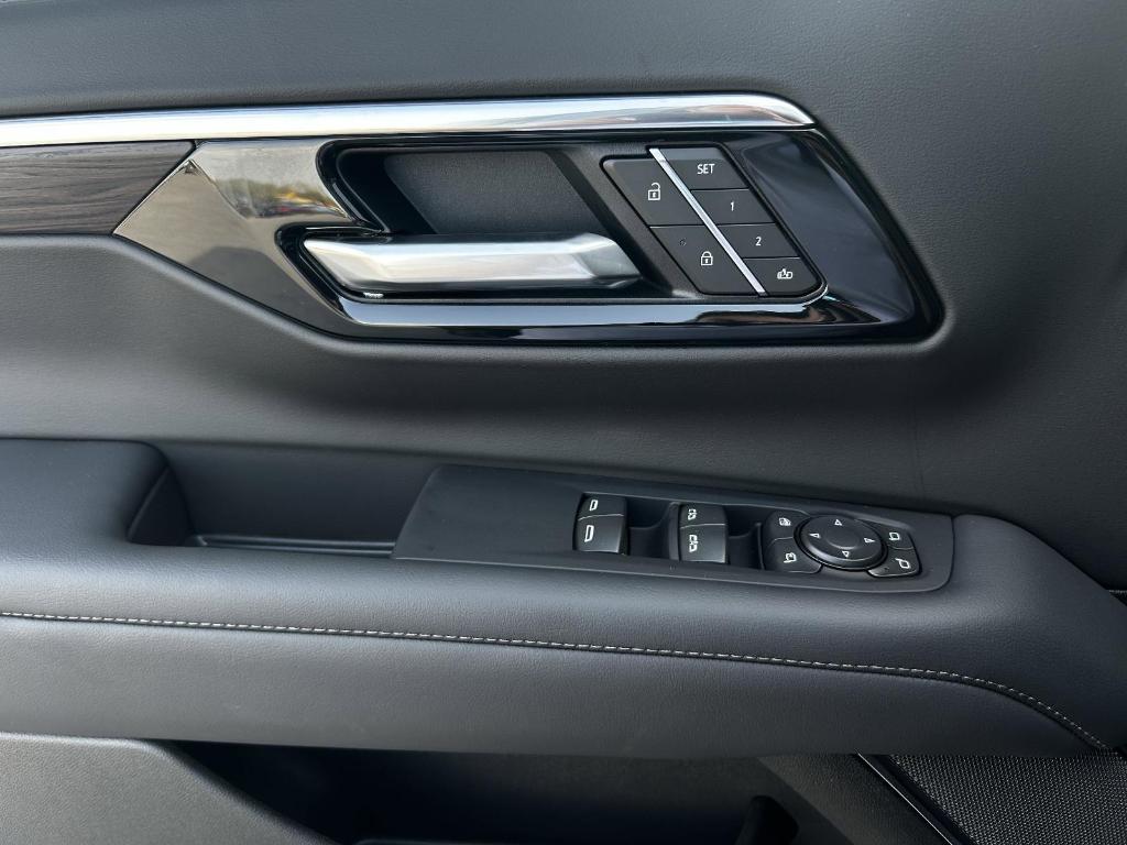 new 2025 Chevrolet Tahoe car, priced at $80,485