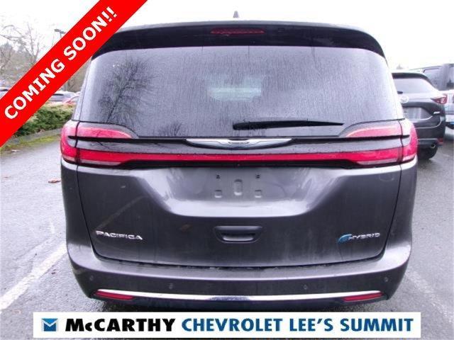 used 2023 Chrysler Pacifica Hybrid car, priced at $27,700