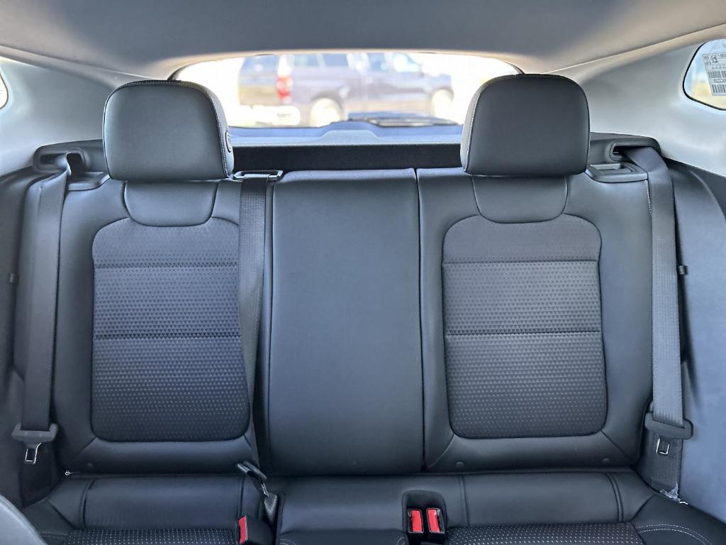 new 2025 Chevrolet Trax car, priced at $25,385
