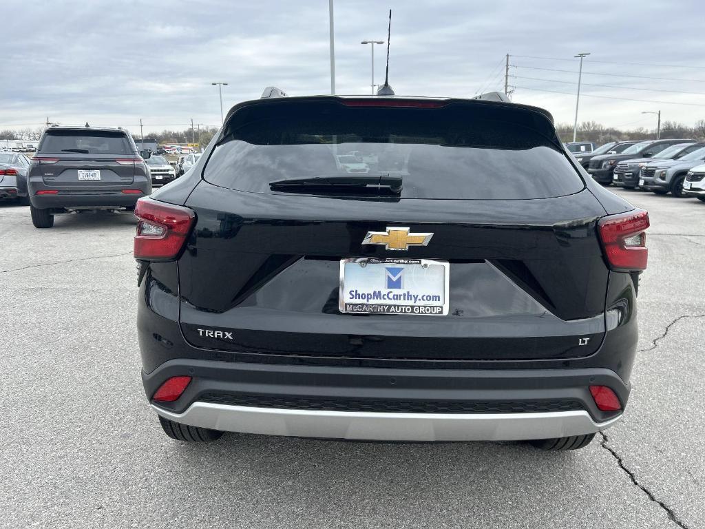 new 2025 Chevrolet Trax car, priced at $25,385