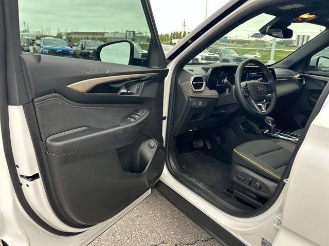new 2025 Chevrolet TrailBlazer car, priced at $29,730