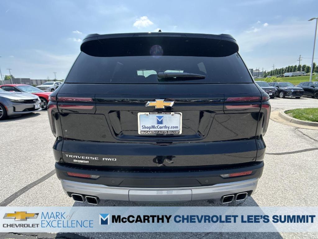 new 2025 Chevrolet Traverse car, priced at $44,545