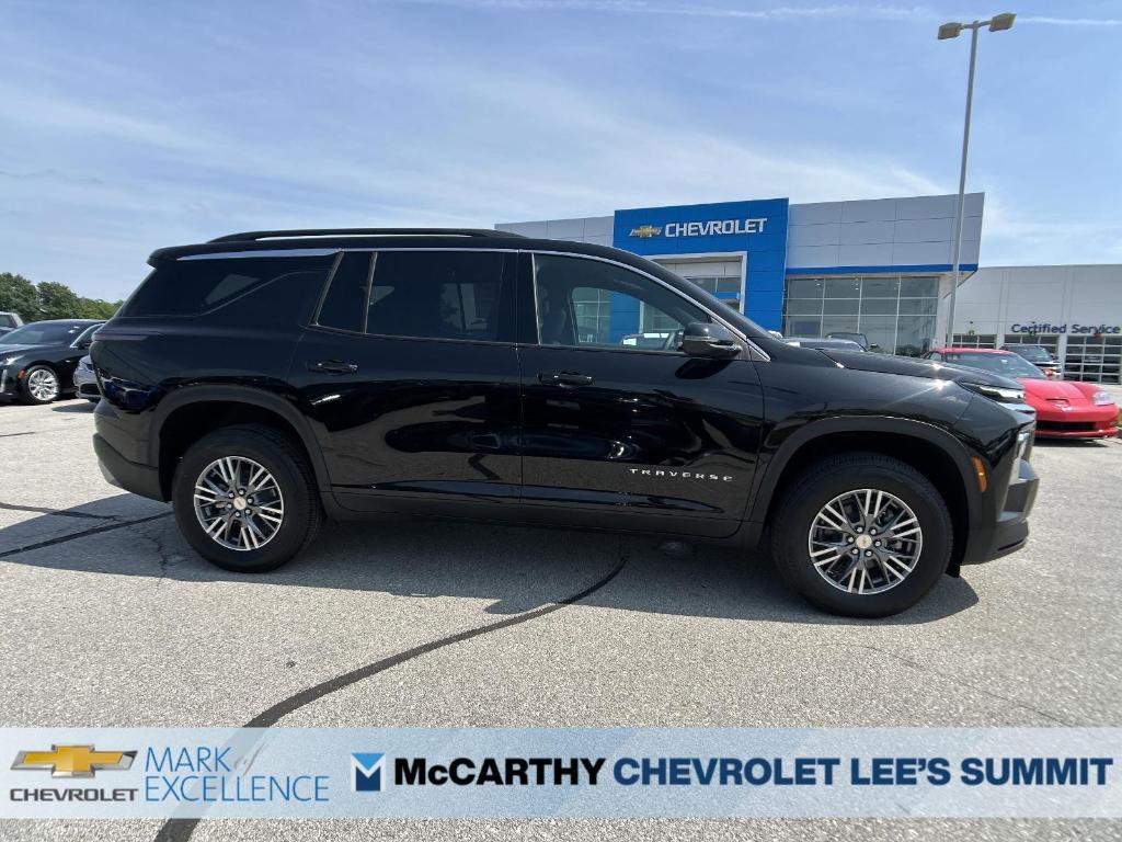 new 2025 Chevrolet Traverse car, priced at $44,545