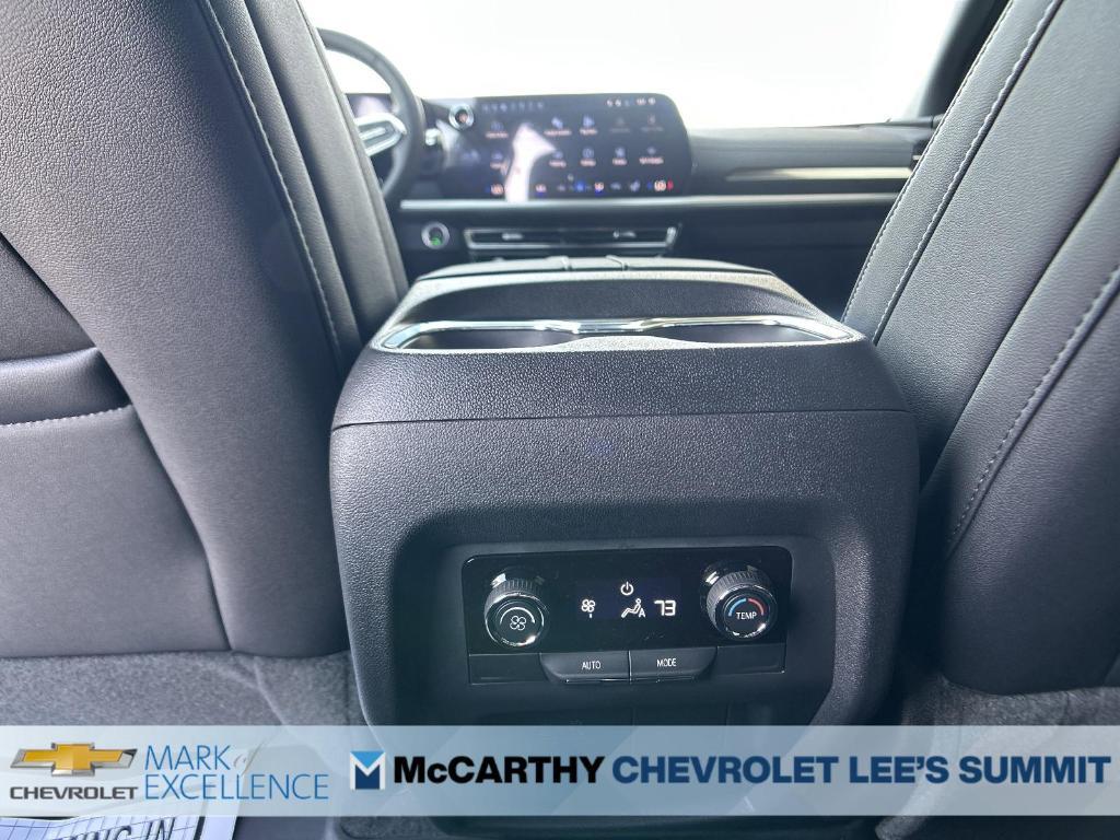 new 2025 Chevrolet Traverse car, priced at $44,545