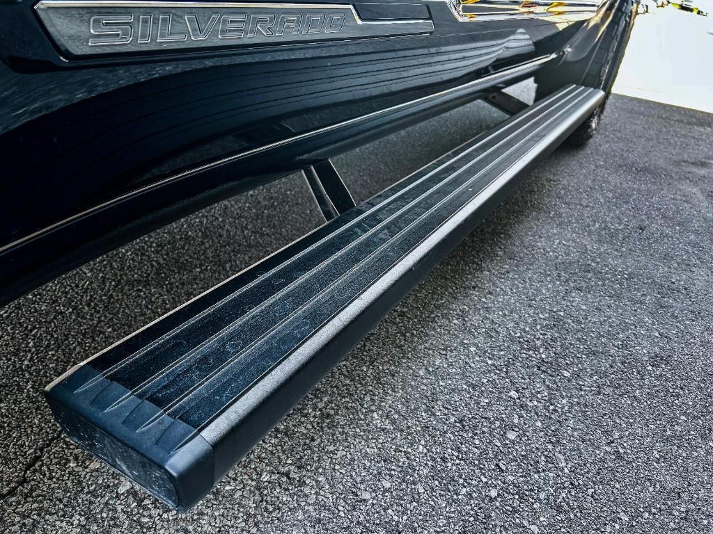 new 2025 Chevrolet Silverado 1500 car, priced at $79,800