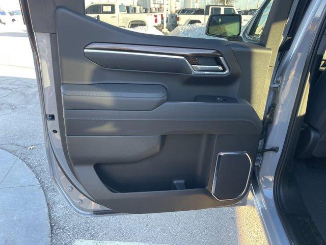 new 2025 Chevrolet Silverado 1500 car