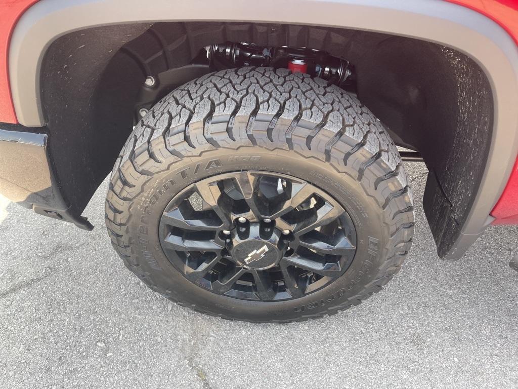 new 2025 Chevrolet Silverado 3500 car