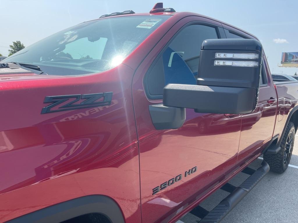 new 2025 Chevrolet Silverado 3500 car