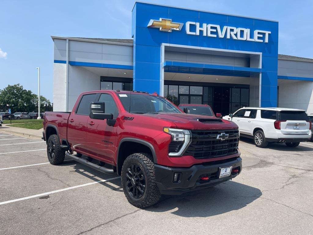 new 2025 Chevrolet Silverado 3500 car