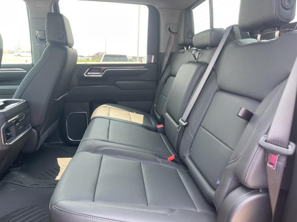 new 2025 Chevrolet Silverado 3500 car