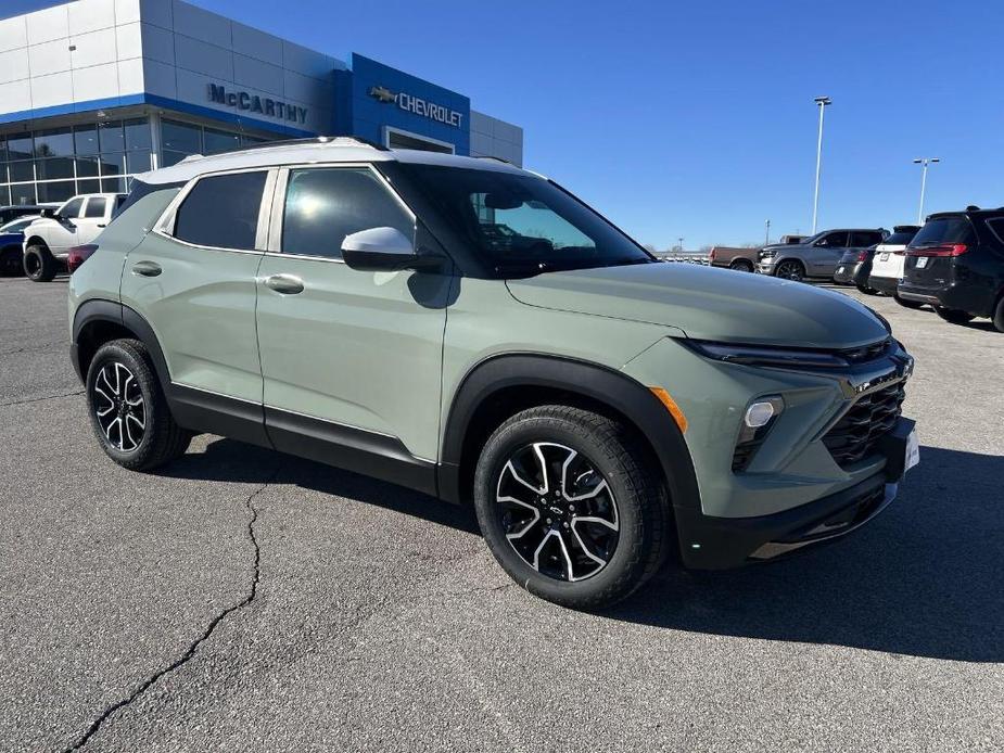 new 2025 Chevrolet TrailBlazer car, priced at $28,651