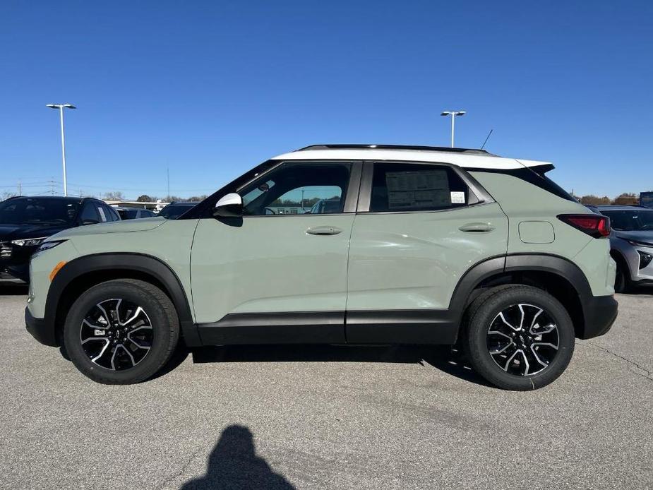 new 2025 Chevrolet TrailBlazer car, priced at $28,651