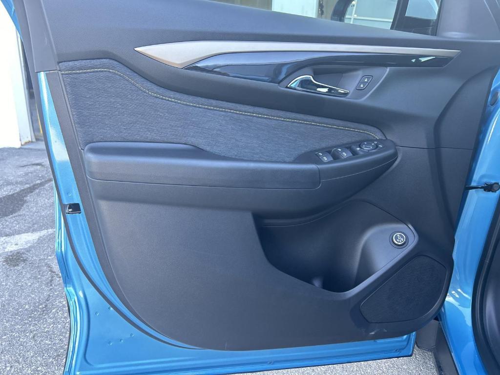 new 2025 Chevrolet TrailBlazer car, priced at $26,865