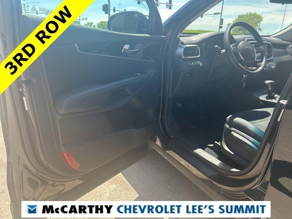 used 2020 Kia Sorento car, priced at $17,000