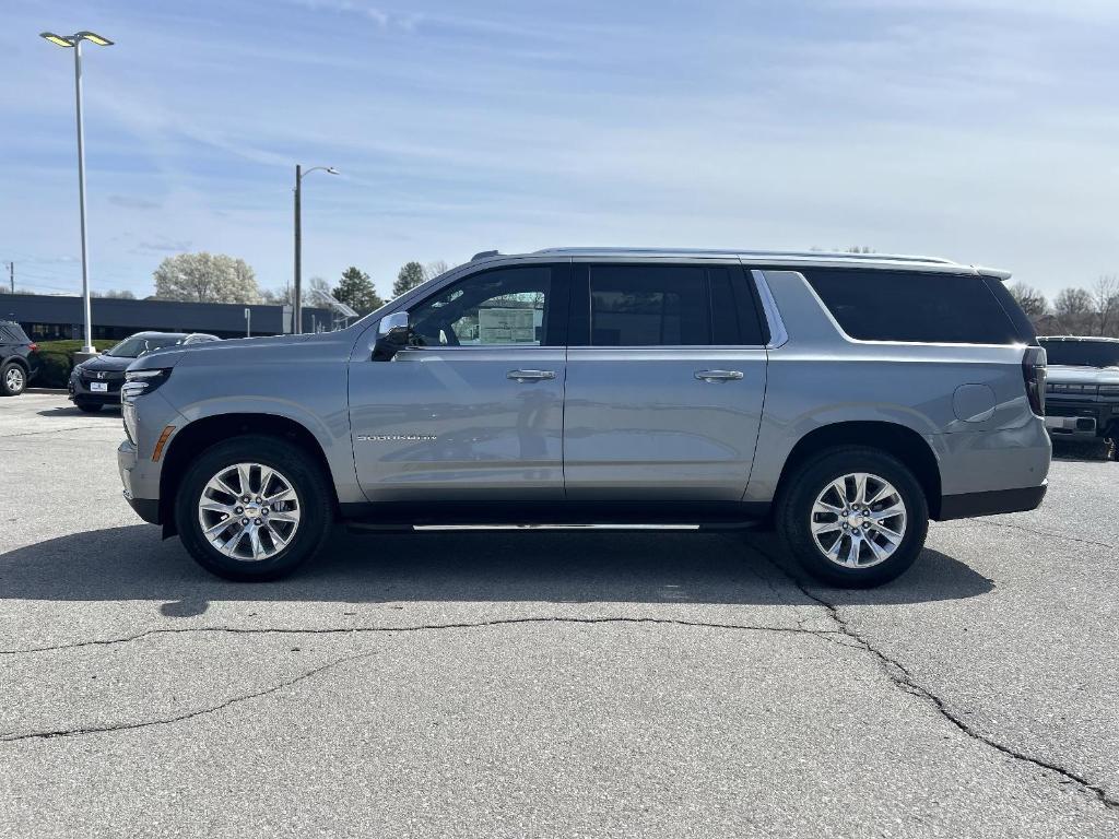 new 2025 Chevrolet Suburban car, priced at $78,595