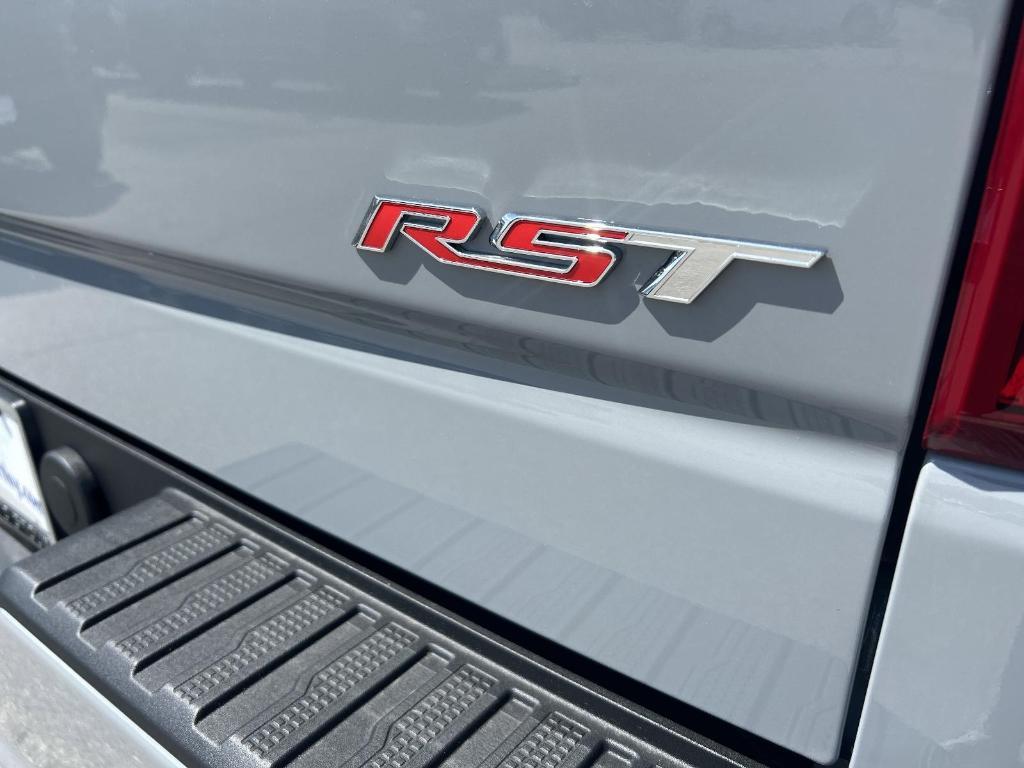 new 2025 Chevrolet Silverado 1500 car, priced at $57,670