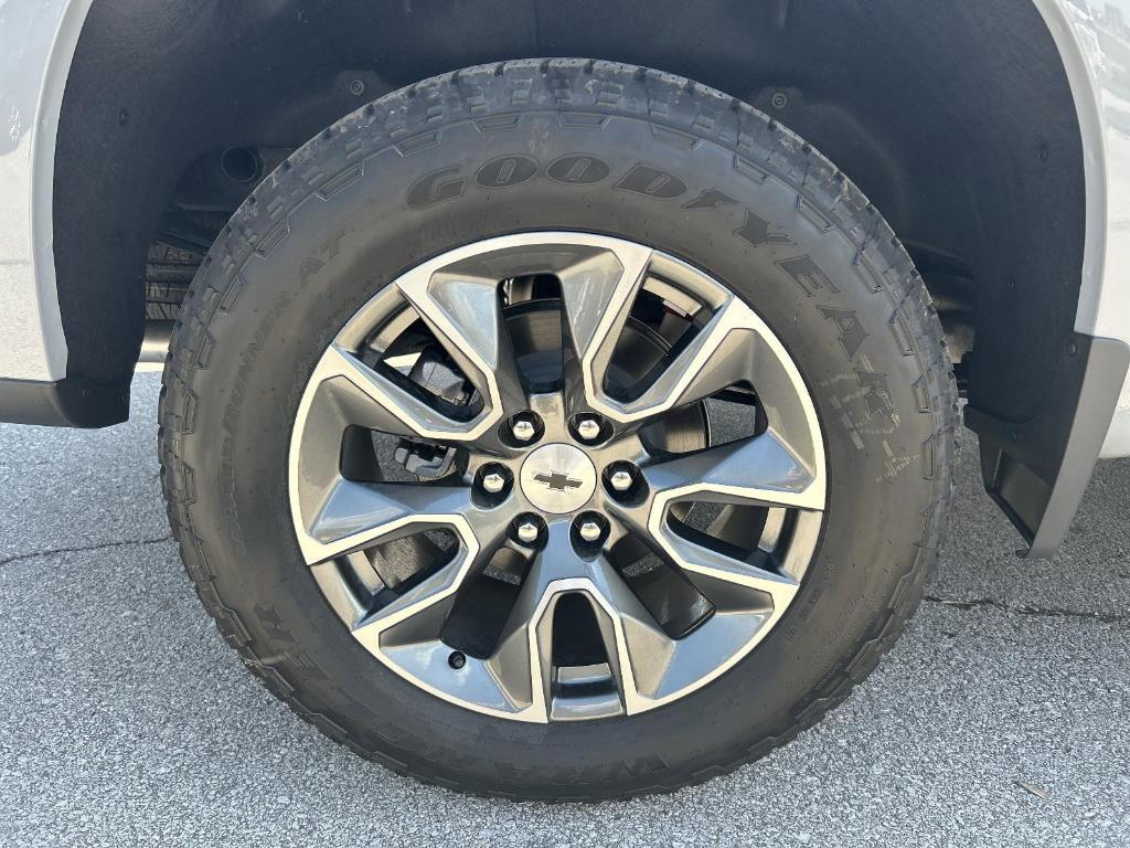 new 2025 Chevrolet Silverado 1500 car, priced at $57,670