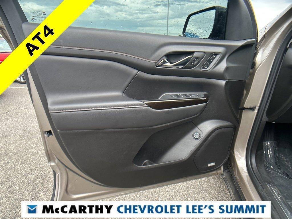 used 2023 GMC Acadia car, priced at $33,300