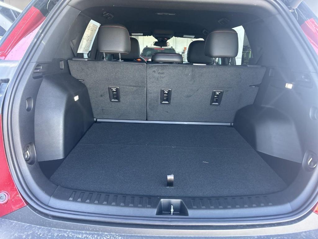 new 2025 Chevrolet Equinox car, priced at $34,590
