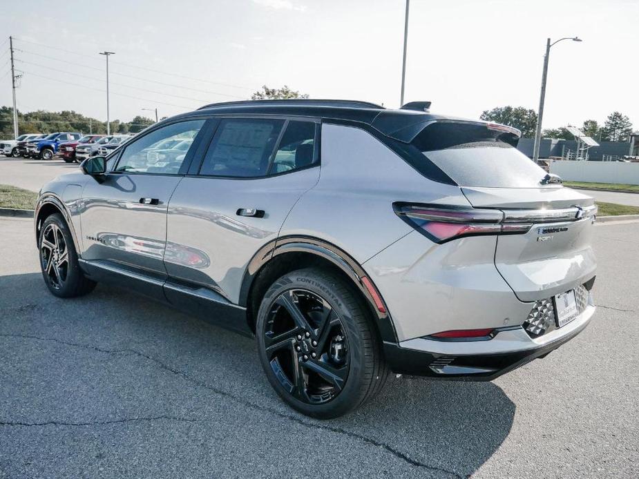 new 2024 Chevrolet Equinox EV car, priced at $45,590