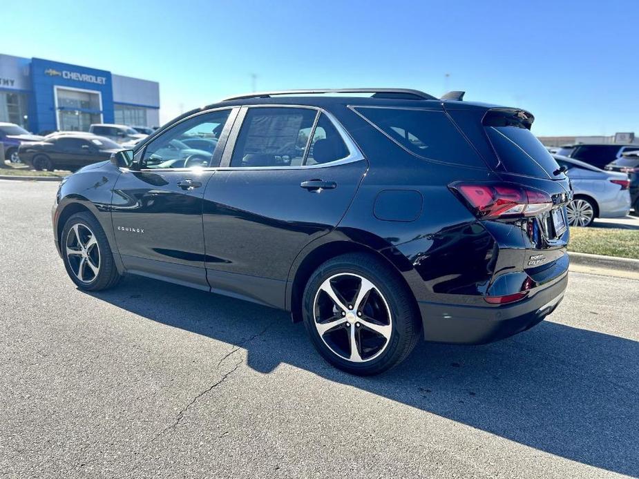 new 2024 Chevrolet Equinox car, priced at $30,697