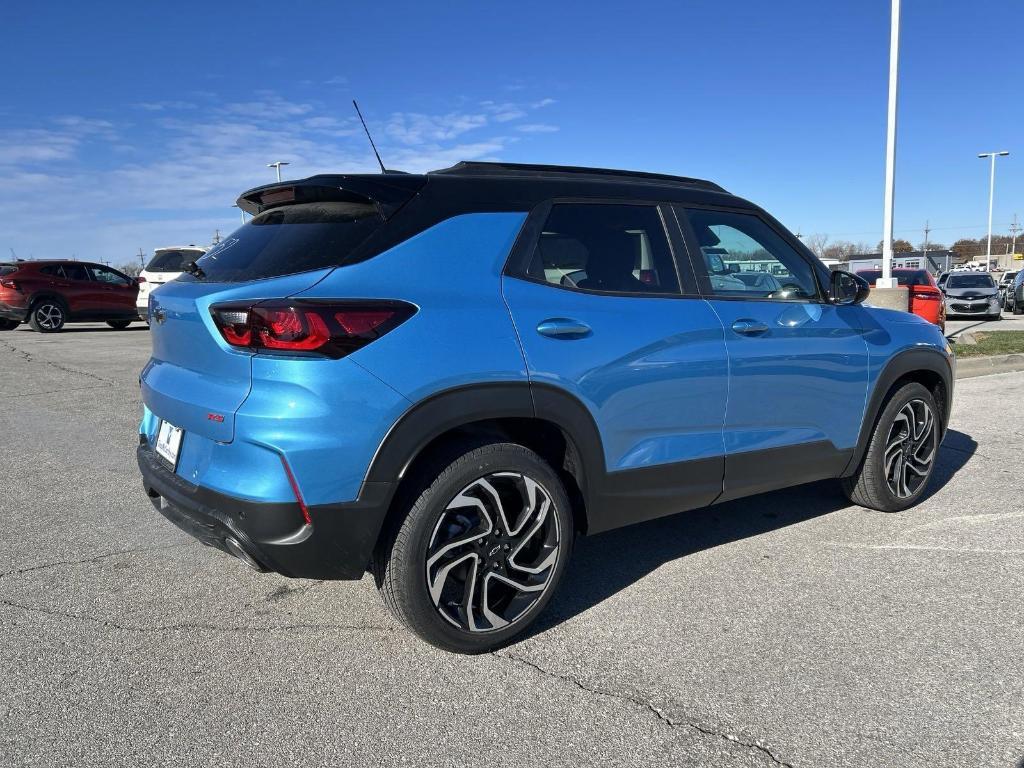 new 2025 Chevrolet TrailBlazer car, priced at $30,225