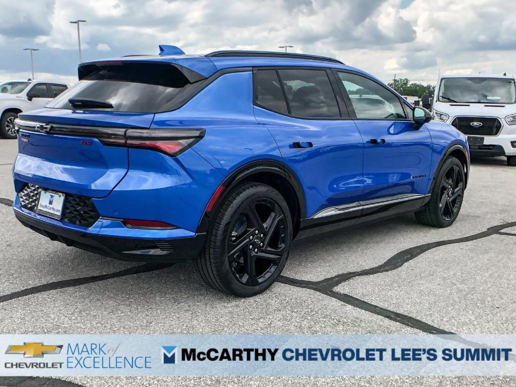 new 2025 Chevrolet Equinox EV car, priced at $33,840