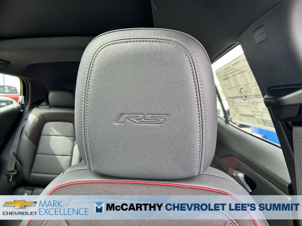 new 2025 Chevrolet Equinox EV car, priced at $33,840