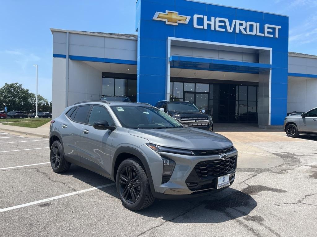 new 2025 Chevrolet Trax car