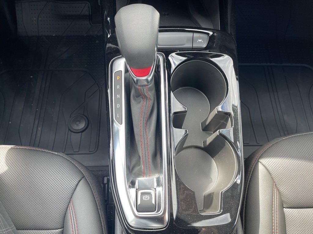 new 2025 Chevrolet Trax car, priced at $27,825