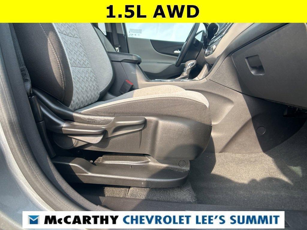 used 2024 Chevrolet Equinox car, priced at $22,300