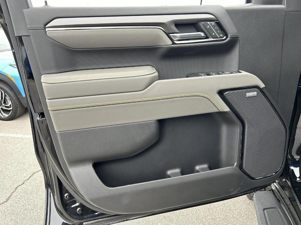new 2025 Chevrolet Silverado 1500 car, priced at $72,920